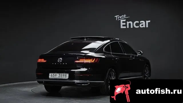 Volkswagen Arteon Atheon 2019 года - вид 2