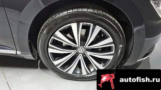 Volkswagen Arteon Atheon 2019 года - вид 5