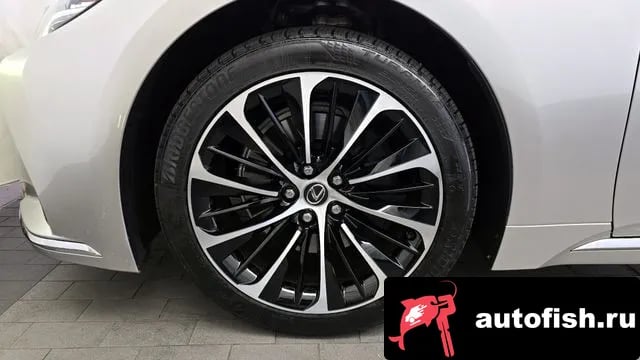 Lexus LS LS500 5th generation 2023 года - вид 5