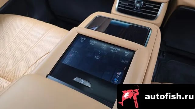 Lexus LS LS500 5th generation 2023 года - похожие автомобили