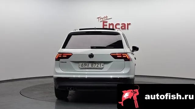 Volkswagen Tiguan Tiguan second Generation 2018 года - вид 3