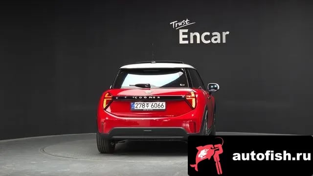 Mini Cooper Cooper C 4th generation 2025 года - вид 4
