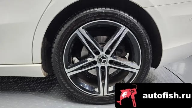 Mercedes-Benz A-Class A-Class W177 2020 года - вид 5