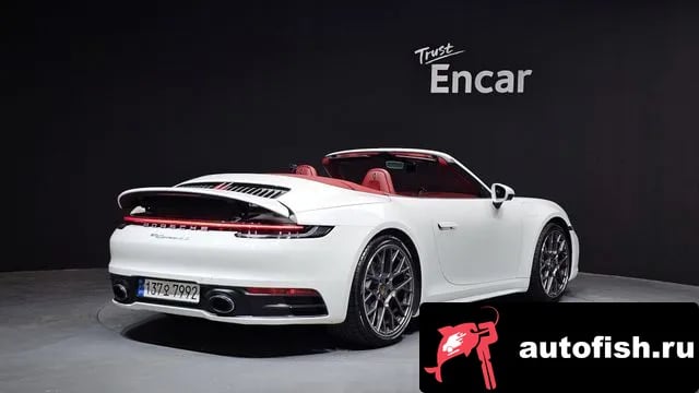 Porsche 911 911 (992) 2022 года - вид 2