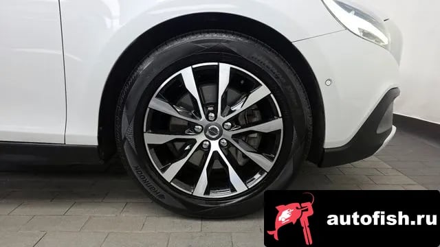 Volvo V40 V40 Cross-Country 2018 года - вид 5