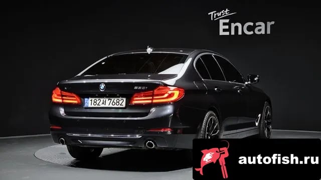 BMW 5-Series 5 Series (G30) 2019 года - вид 2