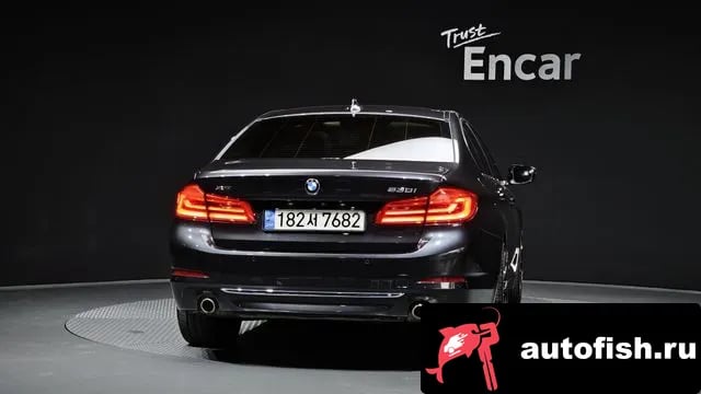 BMW 5-Series 5 Series (G30) 2019 года - вид 4