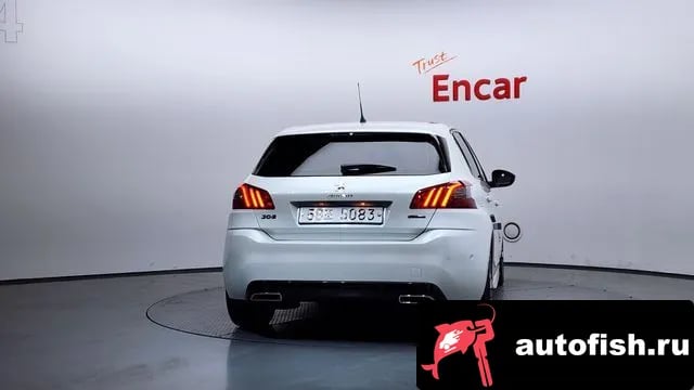 Peugeot 308 308 second generation 2019 года - вид 4