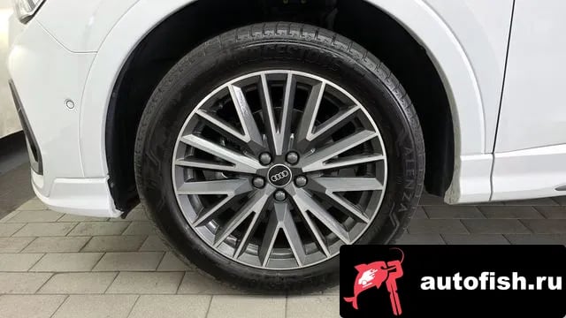 Audi Q3 Q3 (F3) 2023 года - вид 5