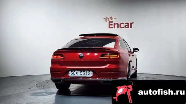 Volkswagen Arteon Atheon 2018 года - вид 4