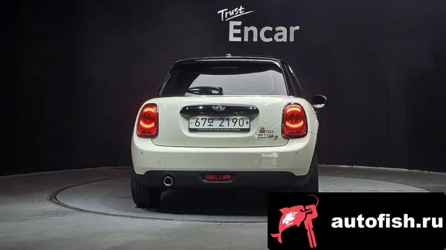 Mini Cooper Cooper D 2018 года - вид 4