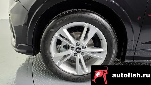 Audi Q3 Q3 (F3) 2023 года - вид 5