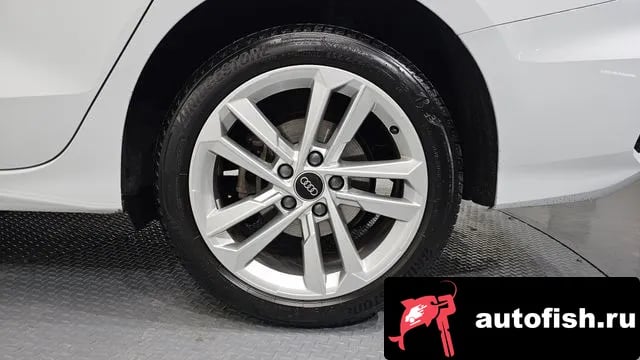 Audi A3 A3 (8Y) 2024 года - вид 5