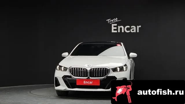 BMW 5-Series 5 Series (G60) 2025 года - вид 3