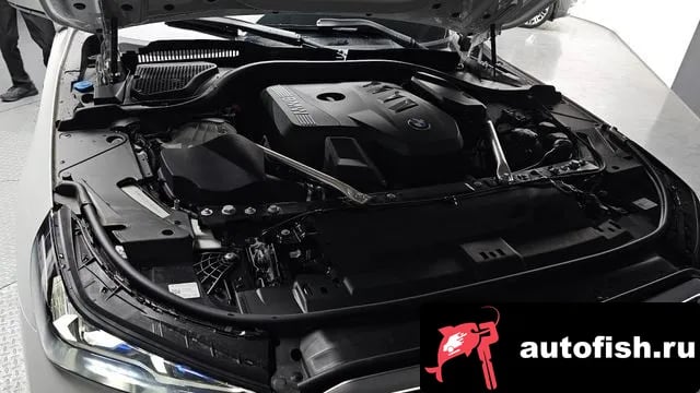 BMW 5-Series 5 Series (G60) 2025 года - вид 6