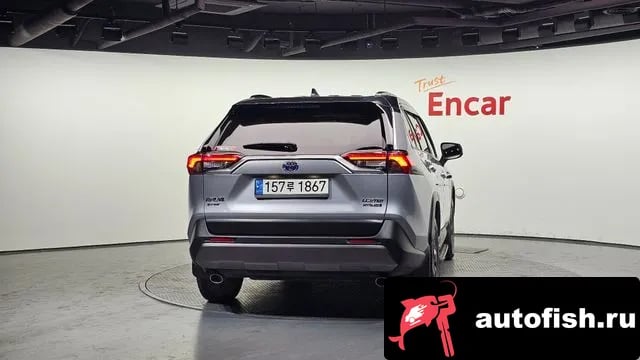 Toyota RAV4 RAV4 5th Generation 2020 года - вид 4