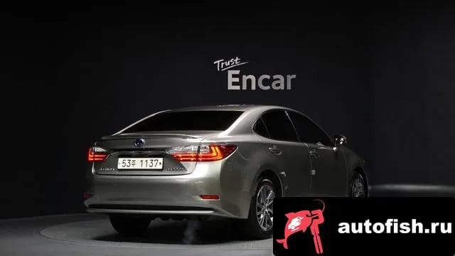 Lexus ES New ES300h 2018 года - вид 2