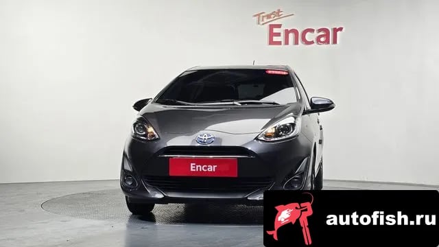 Toyota Prius Prius C 2018 года - вид 3