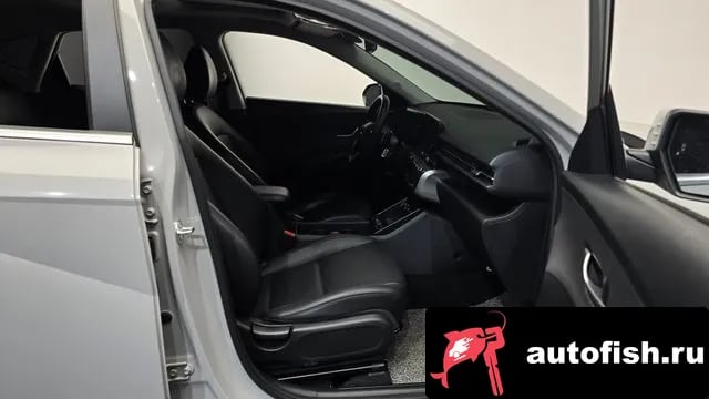 Hyundai Kona Kona Hybrid (SX2) 2024 года - похожие автомобили