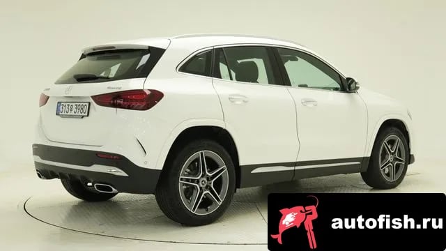 Mercedes-Benz GLA-Class GLA - Class H247 2025 года - вид 2