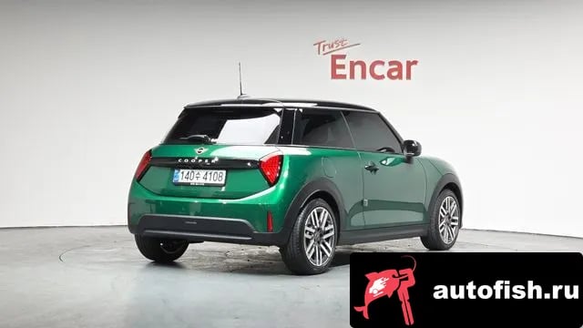 Mini Cooper Cooper C 4th generation 2024 года - вид 2