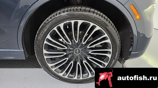 Lincoln Aviator Aviator 2nd generation 2021 года - вид 5