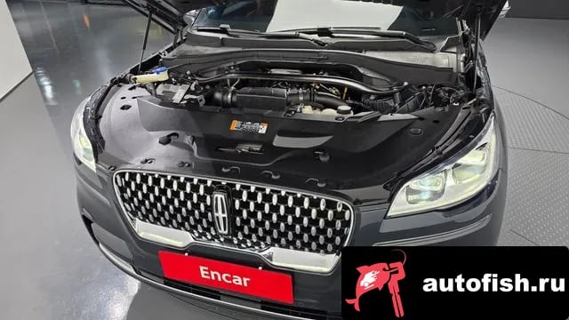 Lincoln Aviator Aviator 2nd generation 2021 года - вид 6