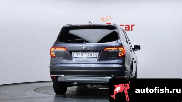 Honda Pilot Pilot 3rd generation 2019 года - вид 4