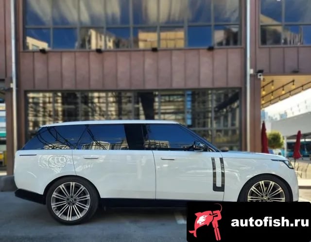 Land Rover Range Rover Range Rover 5th Generation 2025 года - похожие автомобили