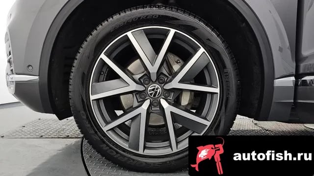 Volkswagen Touareg Tuareg 3rd generation 2023 года - вид 5