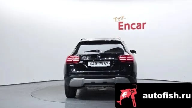 Mercedes-Benz GLA-Class GLA-Class X156 2018 года - вид 4