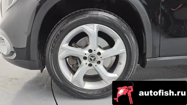 Mercedes-Benz GLA-Class GLA-Class X156 2018 года - вид 5