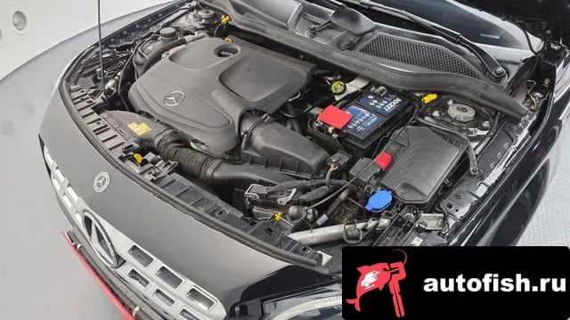 Mercedes-Benz GLA-Class GLA-Class X156 2018 года - вид 6