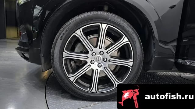 Volvo XC60 XC60 second Generation 2019 года - вид 5