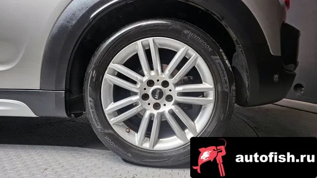 Mini Countryman Cooper D Country Man 2019 года - вид 5