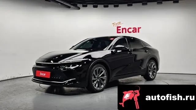 Toyota Crown Crown Crossover 2023 года - автомобиль из Южной Кореи