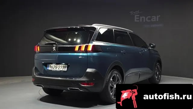 Peugeot 5008 5008 second generation 2021 года - вид 2
