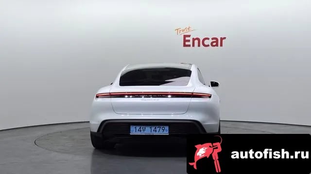 Porsche Taycan Taikan 2025 года - вид 4