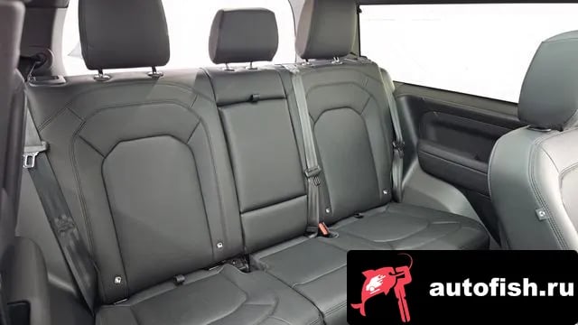 Land Rover Defender Bitdefender (L663) 2025 года - вид 5