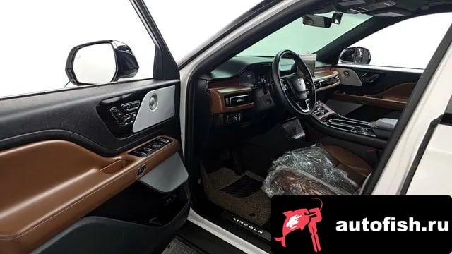 Lincoln Aviator Aviator 2nd generation 2023 года - похожие автомобили