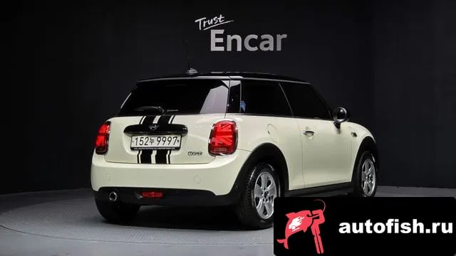 Mini Cooper Cooper 2021 года - вид 2