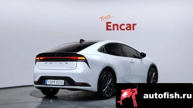 Toyota Prius Prius 5th Generation 2024 года - автомобиль из Южной Кореи