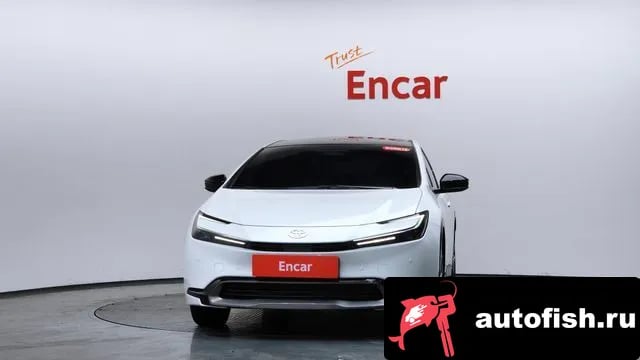 Toyota Prius Prius 5th Generation 2024 года - вид 2