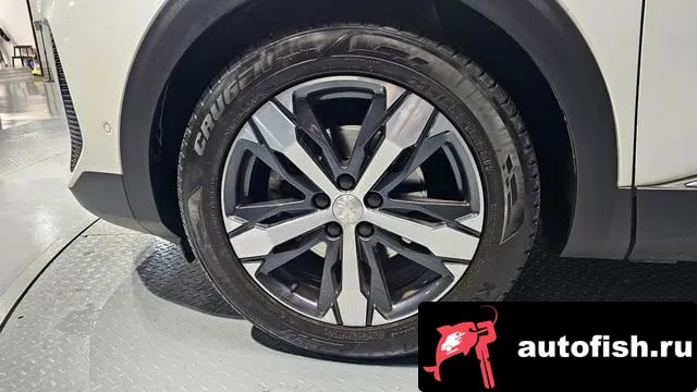 Peugeot 5008 5008 second generation 2022 года - вид 5