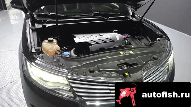 Lincoln MKX MKX 2nd Generation 2018 года - похожие автомобили