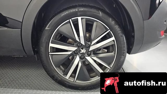 Peugeot 5008 5008 second generation 2024 года - вид 4