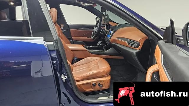 Maserati Levante Lebante 2019 года - похожие автомобили