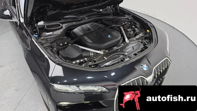 BMW 7-Series 7 Series (G70) 2024 года - вид 6