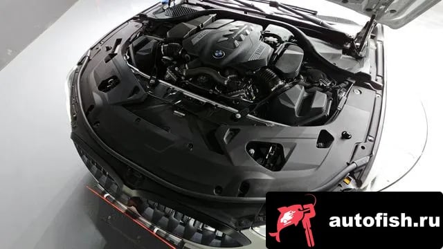 BMW 8-Series 8 Series (G15) 2025 года - вид 6