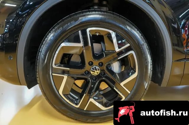 Volkswagen Touareg Tuareg 3rd generation 2025 года - вид 6